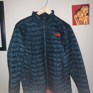 Small The North Face Thermoball jacket